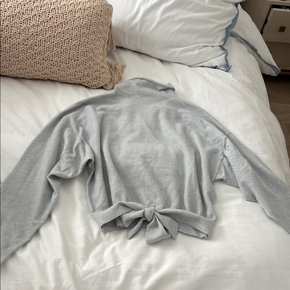 Aritzia Wilfred Lorin Gray Cowl Neck Sweater